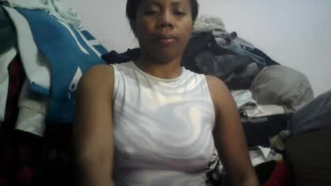 Aicha boobs online show from August 2026 09:40:02 PM