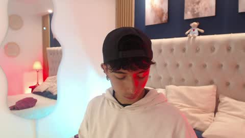 Aiden online show from March 2026 12:49:01 PM