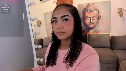 Alisson online show from December 2025 07:43:01 PM