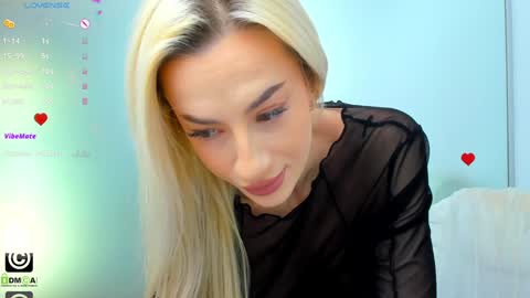 Snapshot of aileen_williams chatting on February 2026 10:01:01 AM Allie online show from February 2026 10:01:01 AM