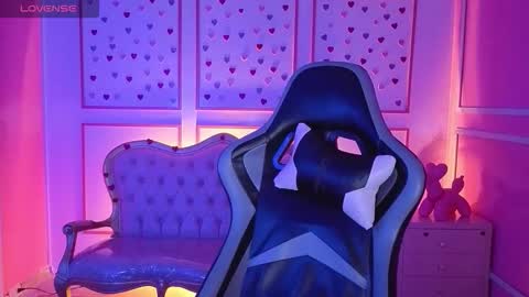 ailen online show from October 2025 03:05:01 AM