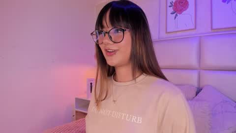 Aily Yozuko online show from February 2026 02:49:02 AM