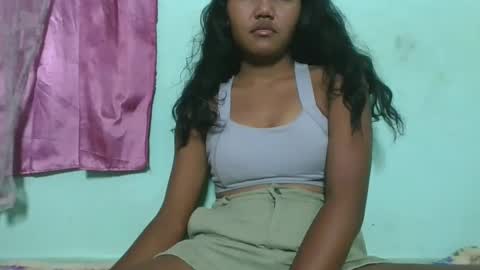 aimeamour online show from February 2025 04:54:01 PM