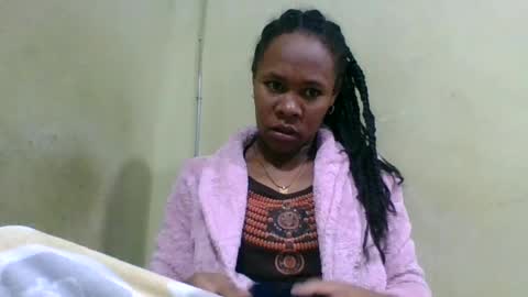 Snapshot of aimee982179 chatting on June 2026 03:53:01 AM aimee982179 online show from June 2026 03:53:01 AM