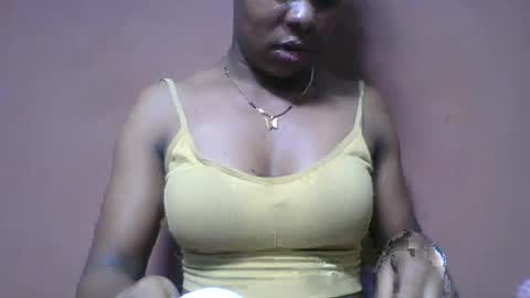 Snapshot of aimee982179 chatting on July 2026 05:10:02 AM aimee982179 online show from July 2026 05:10:02 AM