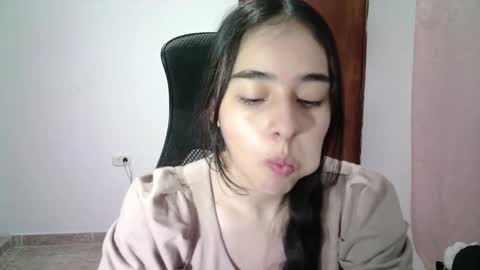 AINE online show from October 2025 02:41:02 AM