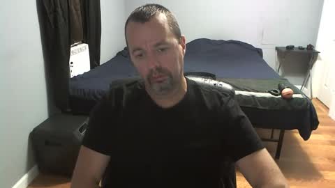 Daddy online show from October 2025 11:35:01 PM