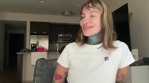 Airgead online show from November 2025 03:01:02 PM