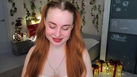 Louise online show from December 2025 04:07:02 AM