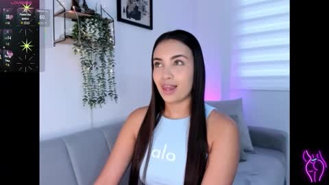 Aisha online show from January 2026 08:47:02 PM