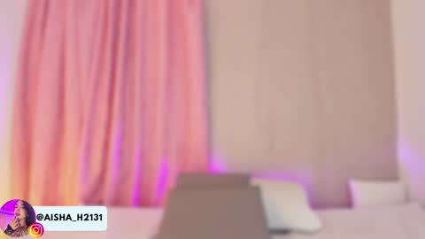 Aisha online show from November 2025 10:31:01 PM