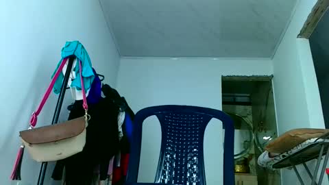 aisha koswell3 online show from March 2026 05:58:02 AM