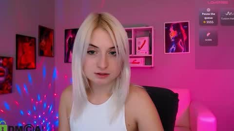 Snapshot of aisha_mell chatting on February 2026 09:08:02 PM aisha_mell online show from February 2026 09:08:02 PM