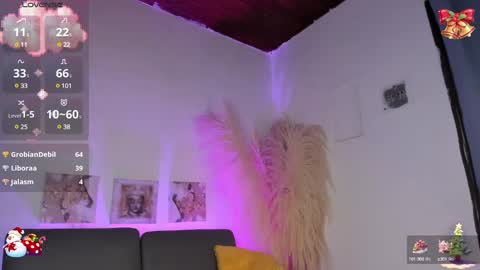 aisha online show from December 2024 02:40:01 AM