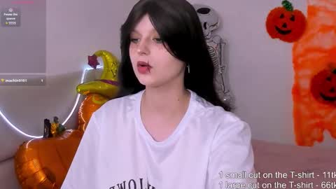 Aisha online show from October 2025 09:13:01 AM