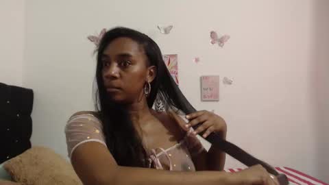 Snapshot of aishaowens chatting on November 2025 07:58:01 PM Aisha online show from November 2025 07:58:01 PM