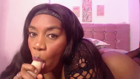 Snapshot of aishaowens chatting on February 2026 11:56:01 PM Aisha online show from February 2026 11:56:01 PM