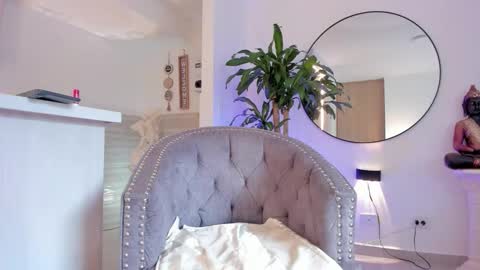 Snapshot of aishapeyton_ chatting on February 2026 05:17:01 PM Aisha online show from February 2026 05:17:01 PM