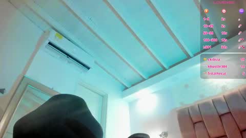 aisha  online show from March 2026 10:26:02 AM