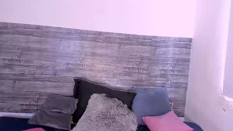 aishazaa online show from December 2024 06:31:01 PM