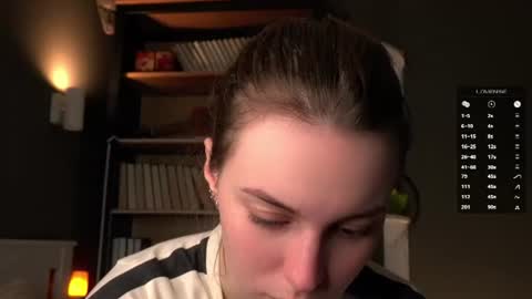 Snapshot of aislyfarran chatting on June 2026 01:30:02 AM Aliza online show from June 2026 01:30:02 AM