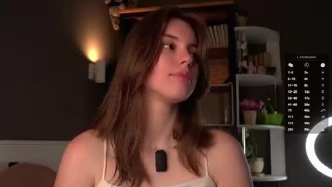 Snapshot of aislyfarran chatting on June 2026 01:30:02 AM Aliza online show from June 2026 01:30:02 AM