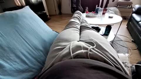 ak_2 online show from January 2026 11:35:01 AM