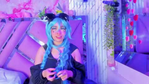 akane hikari  online show from April 2026 05:32:01 AM