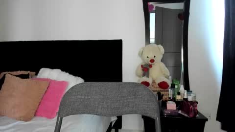 MIRANDA online show from December 2025 11:39:02 AM