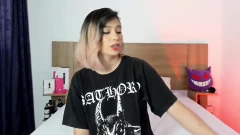 Akartsumi online show from October 2025 08:39:02 PM