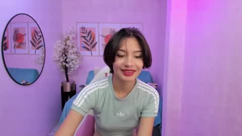 Snapshot of akaza_hakuji_ chatting on February 2025 12:22:02 PM Azaka online show from February 2025 12:22:02 PM