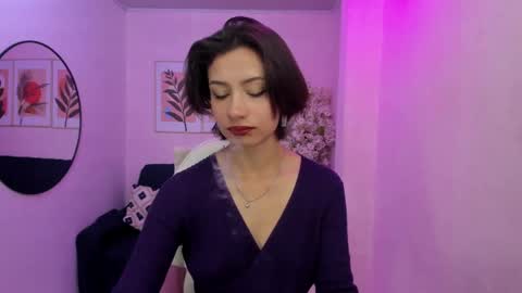Snapshot of akaza_hakuji_ chatting on February 2025 12:20:01 PM Azaka online show from February 2025 12:20:01 PM