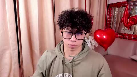 akazaboy online show from February 2026 05:03:02 AM