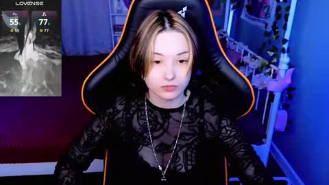 Akemi online show from January 2026 03:27:01 PM