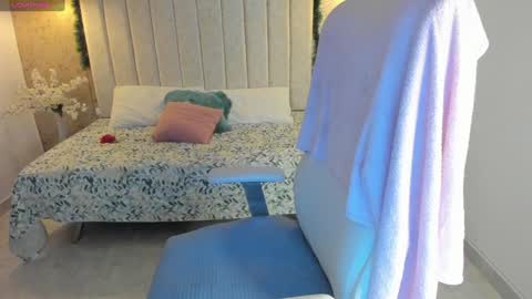 Luna online show from January 2025 07:11:01 AM