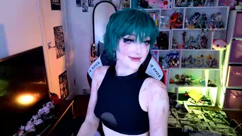 Aki online show from August 2026 08:44:01 PM