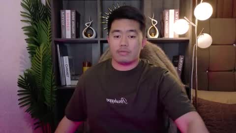 Snapshot of akihiro_morningstar chatting on December 2025 07:21:01 PM Dave online show from December 2025 07:21:01 PM