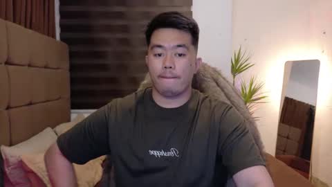 Snapshot of akihiro_morningstar chatting on December 2025 06:38:02 PM Dave online show from December 2025 06:38:02 PM