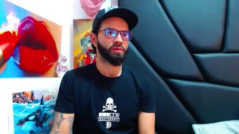 akiles online show from March 2026 11:54:01 PM