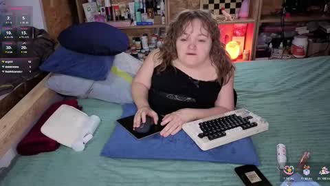 Natalie online show from December 2025 01:53:01 PM