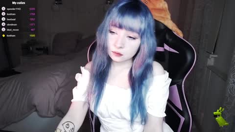 akirahartyx online show from January 2025 02:58:01 PM