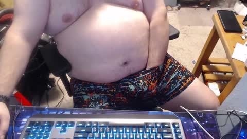 Snapshot of akswitchcouple chatting on January 2025 05:27:02 PM AKswitchCouple online show from January 2025 05:27:02 PM