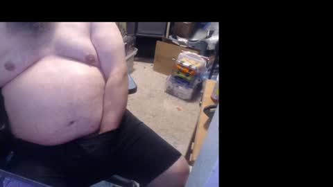 Snapshot of akswitchcouple chatting on October 2025 06:05:01 PM AKswitchCouple online show from October 2025 06:05:01 PM