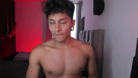 Snapshot of ala_ha_ chatting on October 2025 09:44:02 PM Ander uwu online show from October 2025 09:44:02 PM