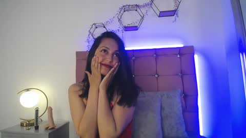 Snapshot of alaana_sweet_ chatting on May 2026 01:29:02 PM ALAANA online show from May 2026 01:29:02 PM