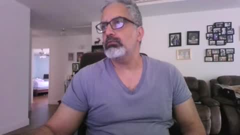aladdin31673 online show from May 2026 02:22:01 PM