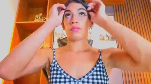 Snapshot of alahia__rodriguez chatting on June 2026 07:51:02 PM Alahia Rodriguez online show from June 2026 07:51:02 PM