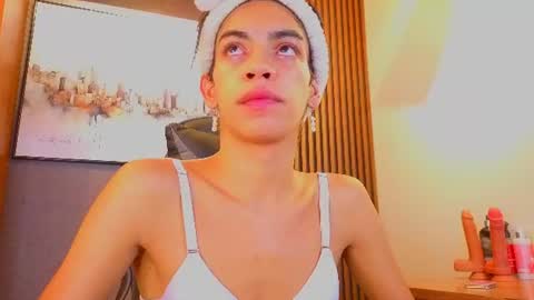 Snapshot of alahia__rodriguez chatting on July 2026 12:29:02 PM Alahia Rodriguez online show from July 2026 12:29:02 PM