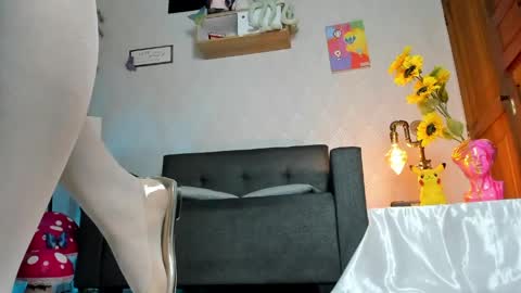 Snapshot of alaia_love77 chatting on May 2026 04:36:02 PM Alaia online show from May 2026 04:36:02 PM