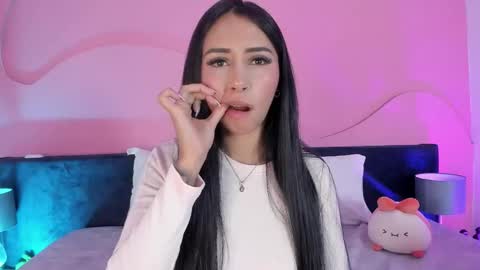 Alaia online show from November 2025 11:53:01 AM